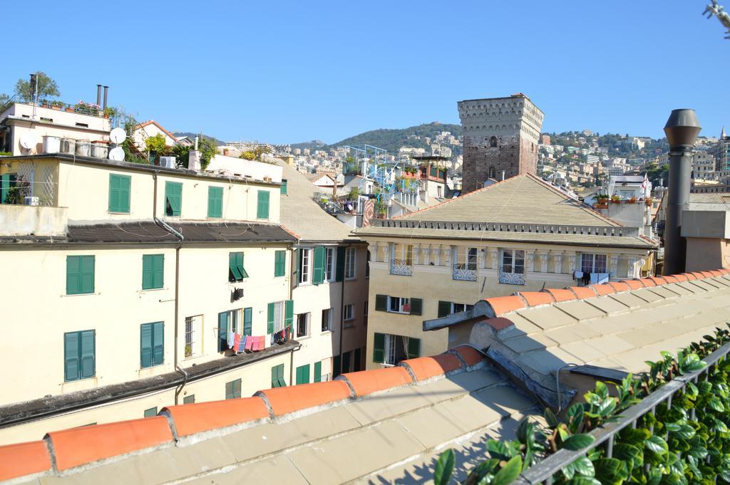 Sunflower Apartment With Private Terrace And Lift Genua Exteriör bild